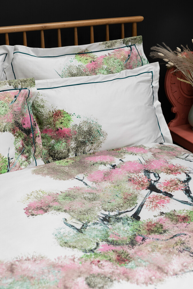 Pinyin Tree Duvet Set / image 2