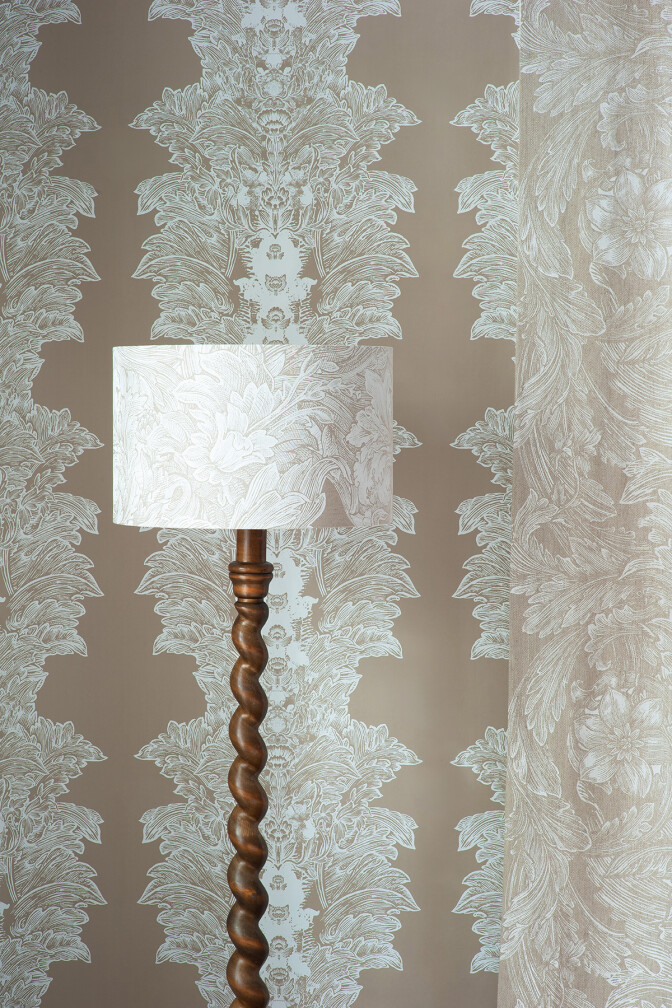 Cornice Crown Wallpaper / image 4